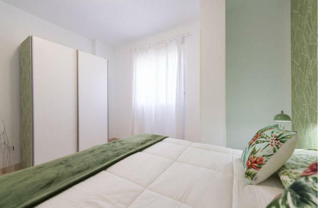 Stylish Apartment In Canteras Beach Las Palmas de Gran Canaria Exteriör bild